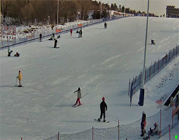 吉林電視臺(tái)通過(guò)開(kāi)寧慢直播球機(jī)進(jìn)行滑雪景點(diǎn)慢直播